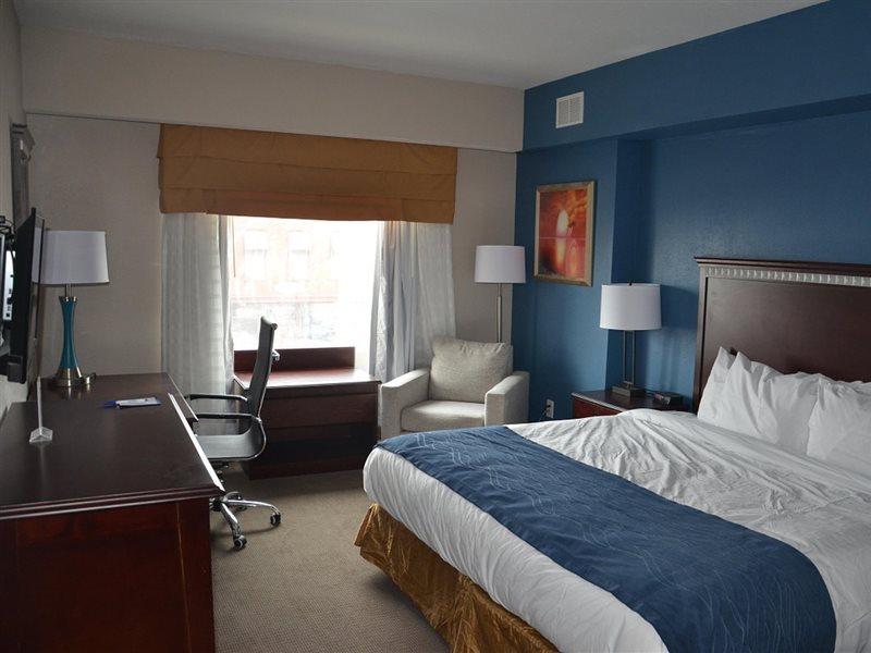 Baymont By Wyndham Delavan Near Lake Geneva Exterior photo